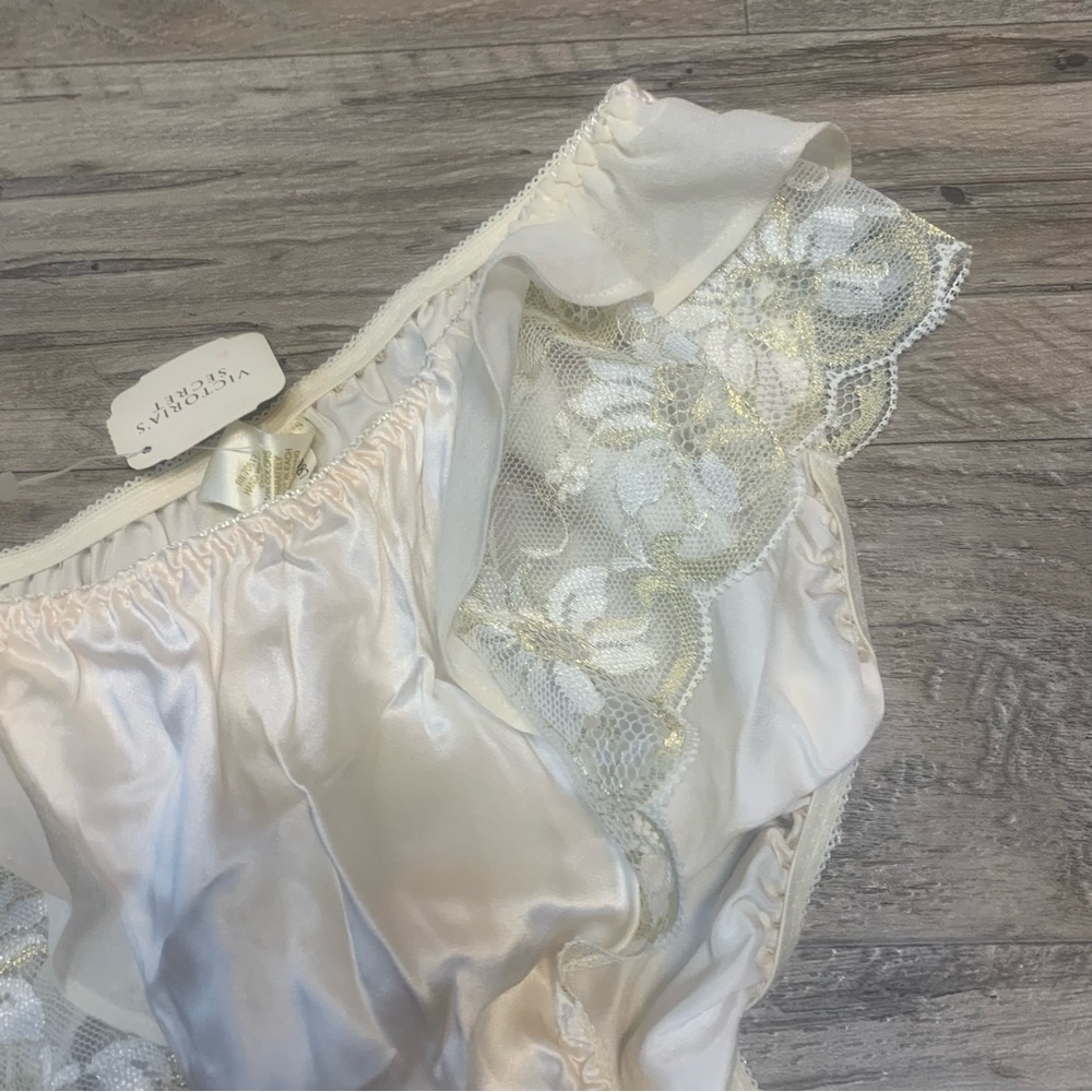 Victoria Secret Rare VTG Gold Label 90s 80s 100% Silk Lace Trim Bikini Panty - Picture 9 of 12